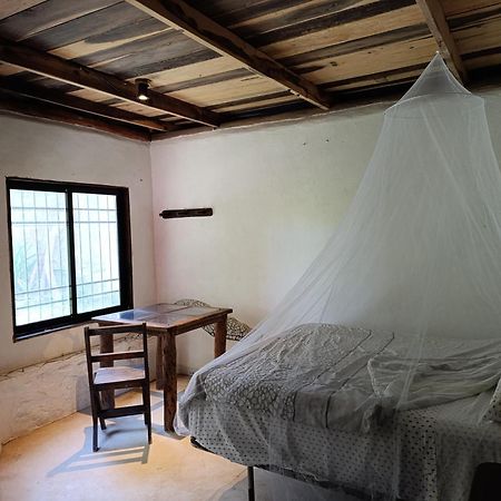 Chez Gigi - Eco Lodge มาอาอวล ภายนอก รูปภาพ