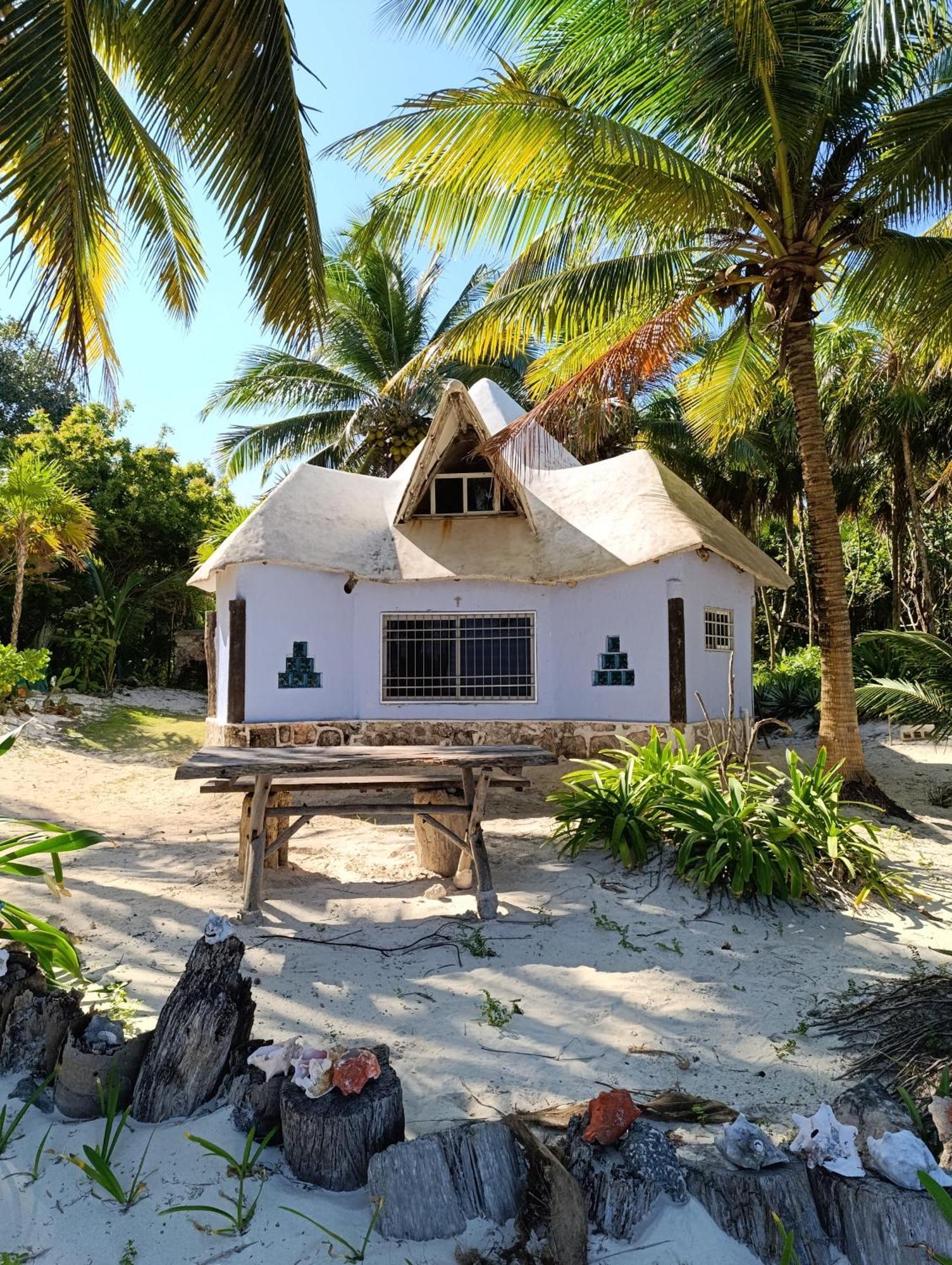 Chez Gigi - Eco Lodge มาอาอวล ภายนอก รูปภาพ