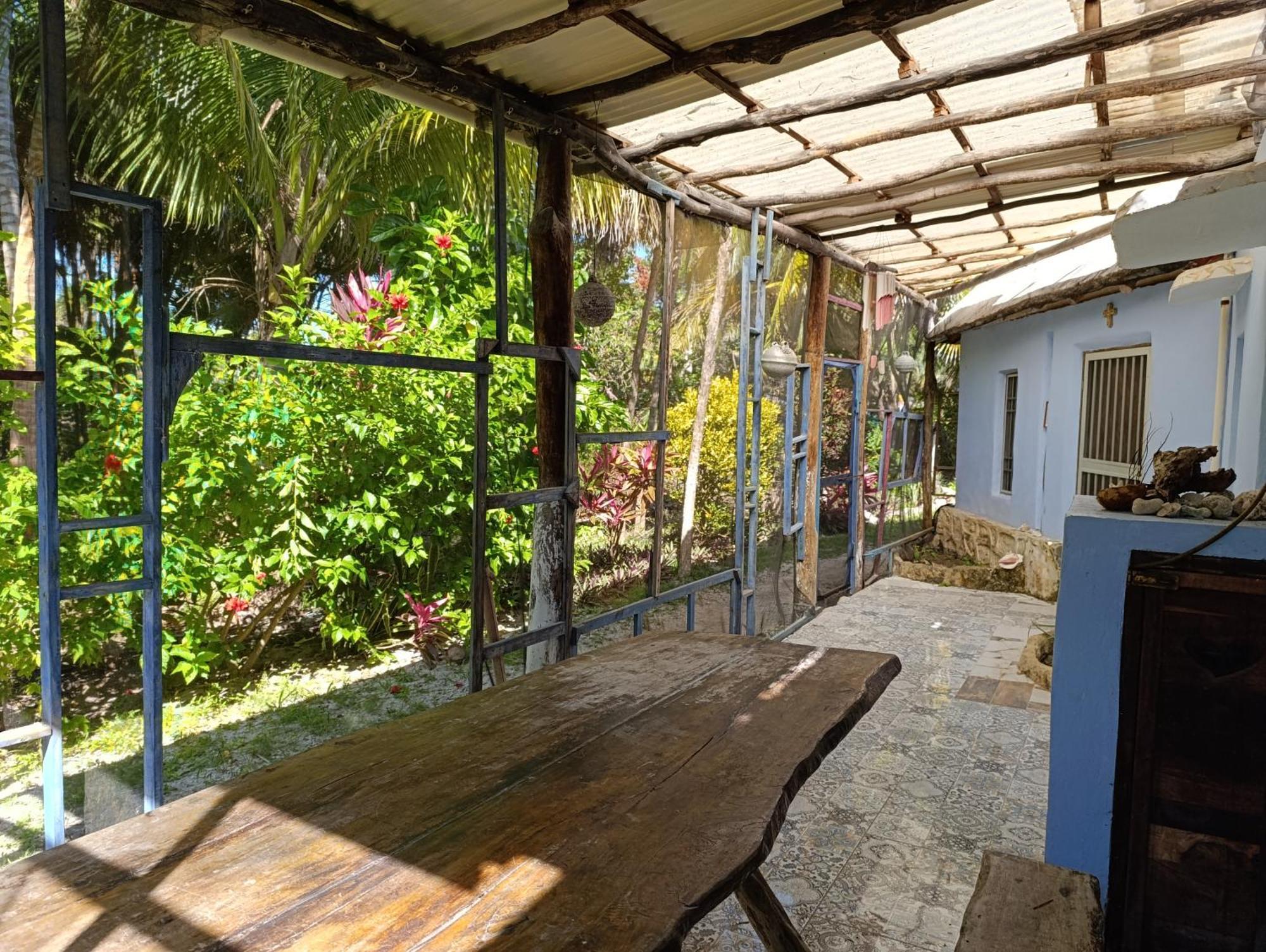 Chez Gigi - Eco Lodge มาอาอวล ภายนอก รูปภาพ
